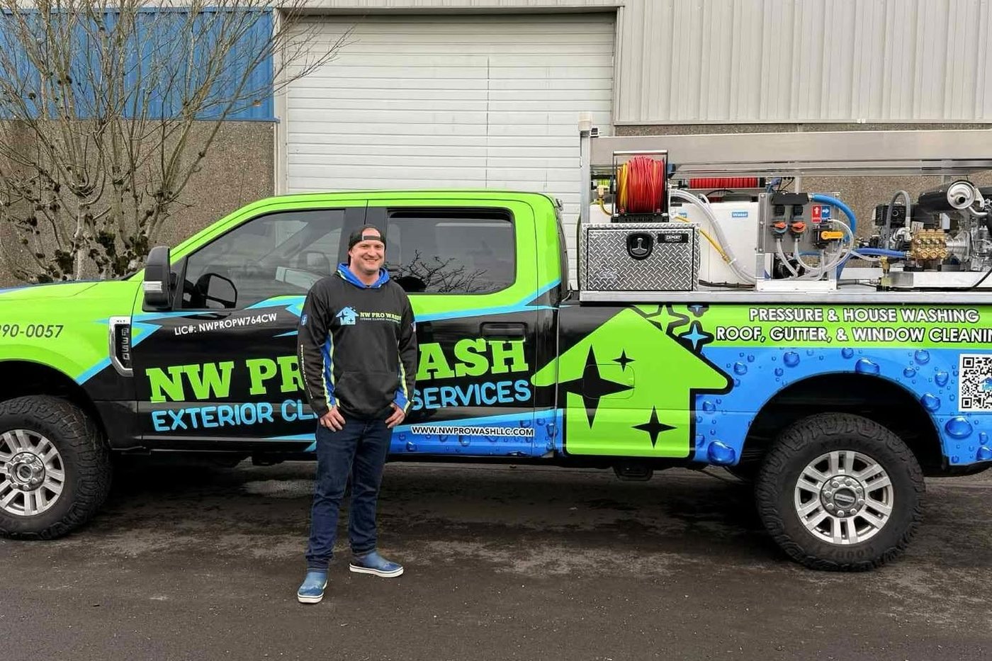 Cameron in front of the NW Pro Wash truck